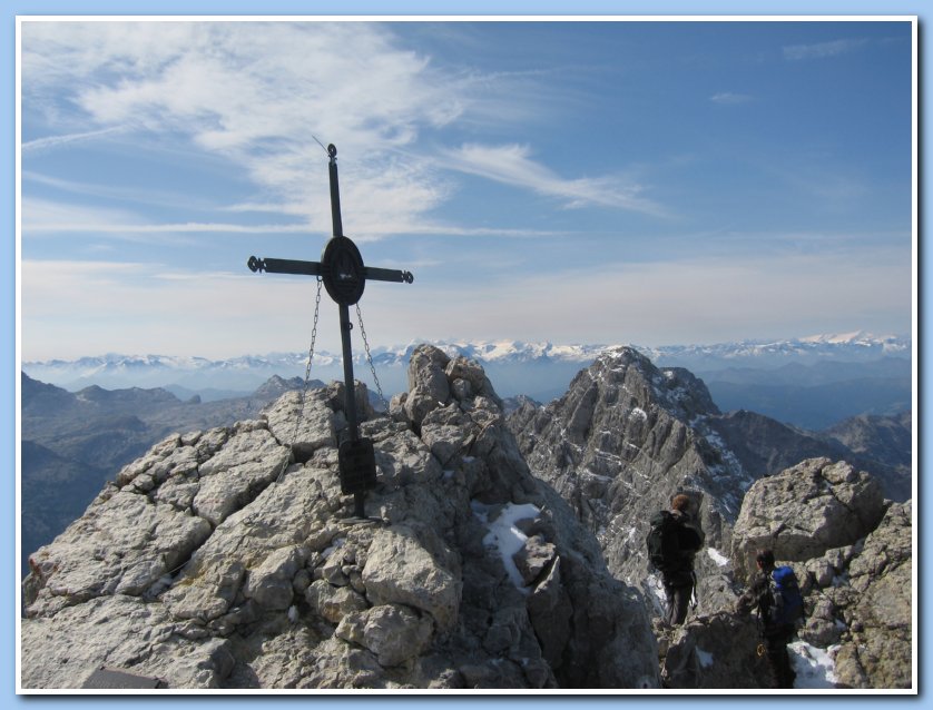 2009-09-07 Watz (16) middle summit cross